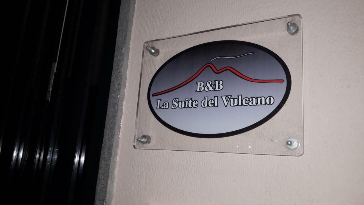 La Suite Del Vulcano Belpasso Bagian luar foto